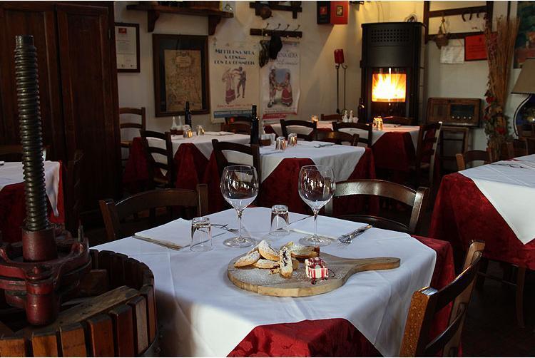 Ristorante Alloggio Ostello Amolara Адрія Екстер'єр фото